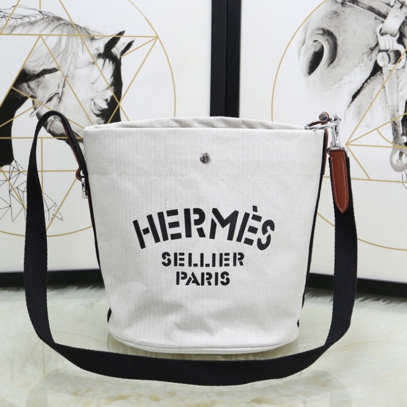 H**mes bucket bags